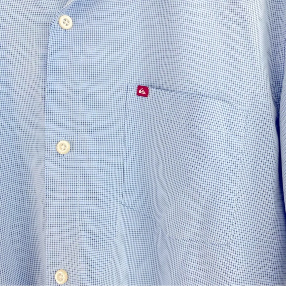 Quicksilver Light Blue Short-Sleeved Button-up Shirt - Picture 2 of 12